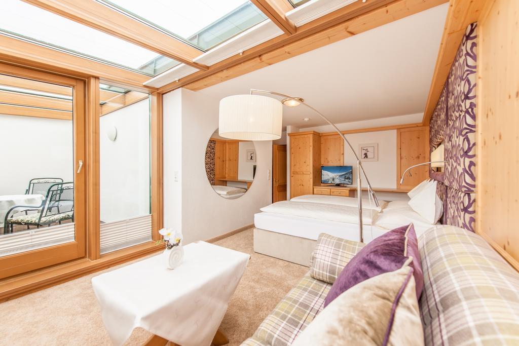 Hotel Gotthard-Zeit Obergurgl Værelse billede